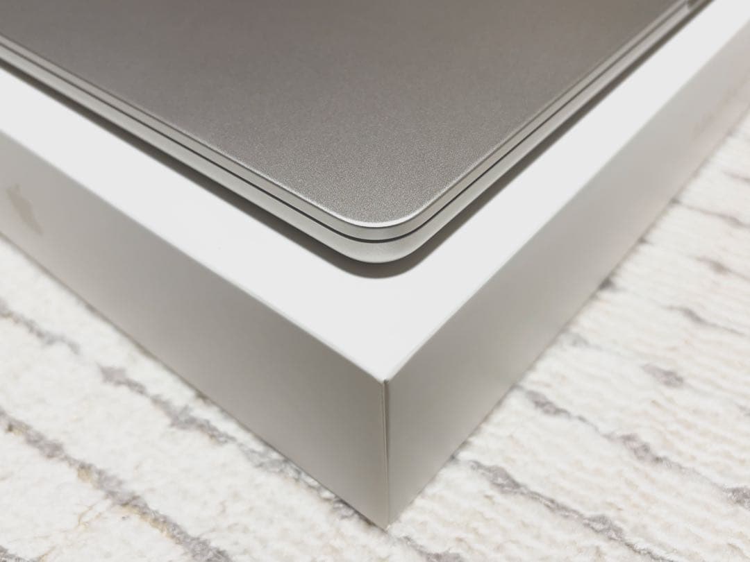 MacBookAir M2 13インチ 16GB 512GB スターライト 他