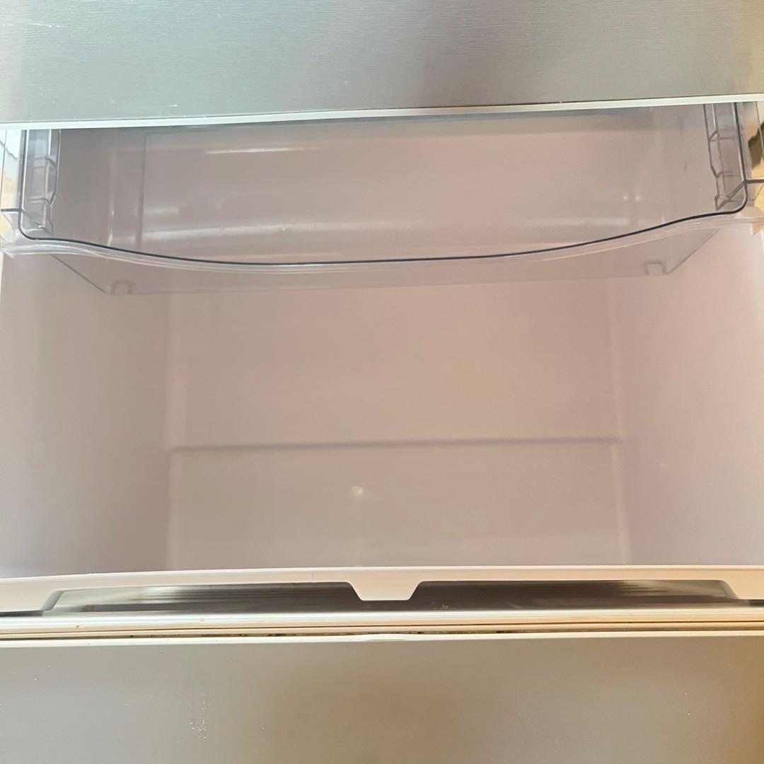 配送設置無料　大容量冷蔵庫　AQUA 355L シルバー 大容量 21年式