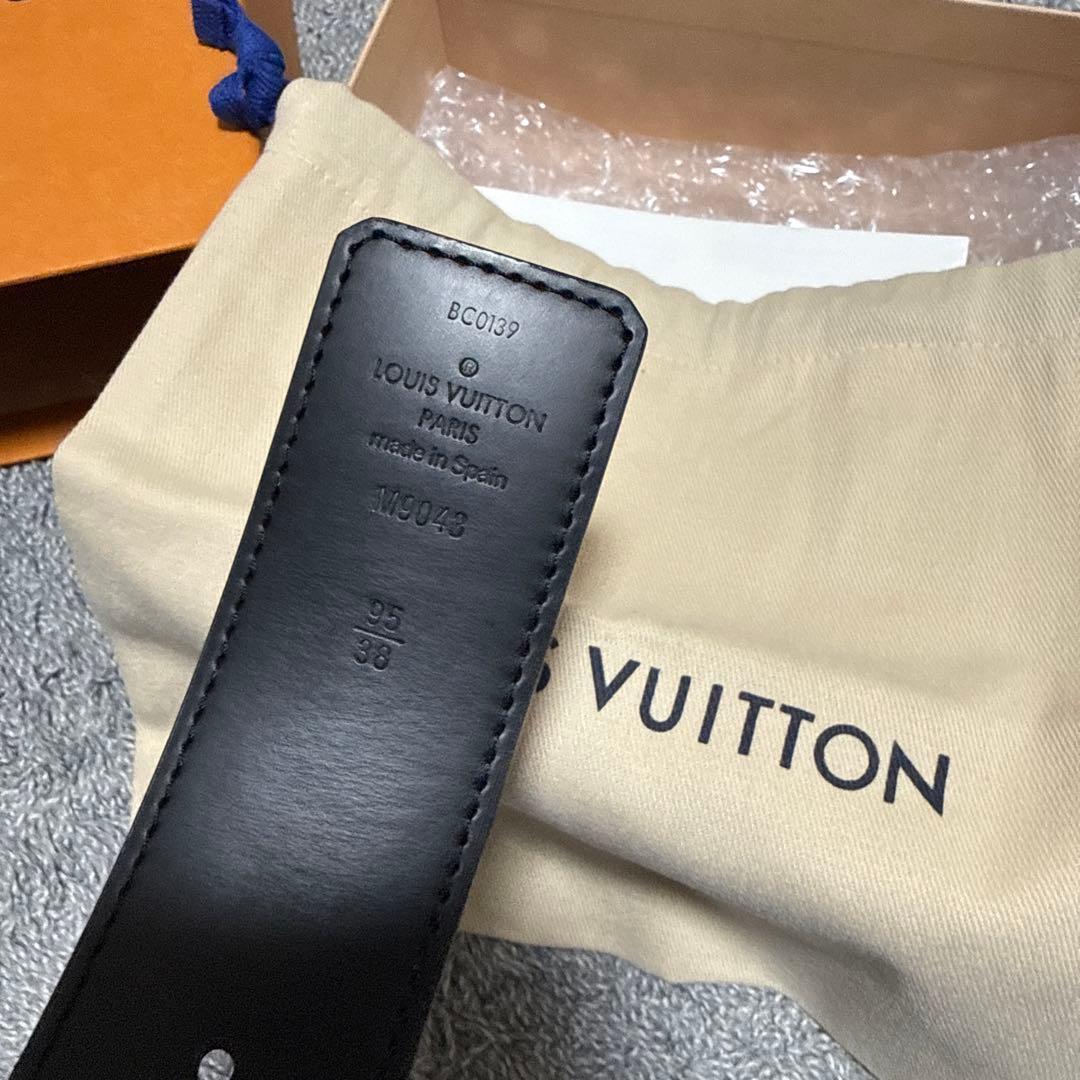 LOUIS VUITTON ルイヴィトン イニシャル エクリプス ベルト 95