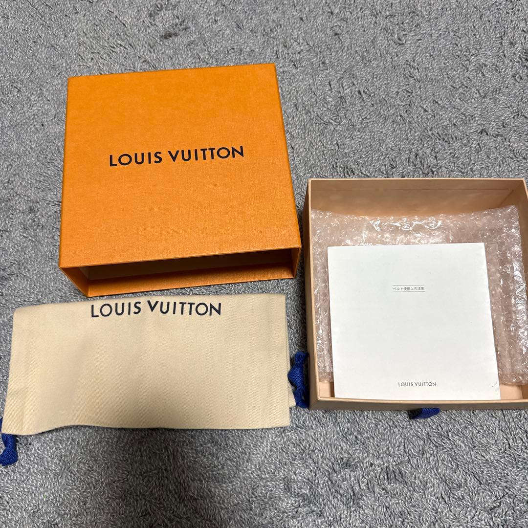 LOUIS VUITTON ルイヴィトン イニシャル エクリプス ベルト 95