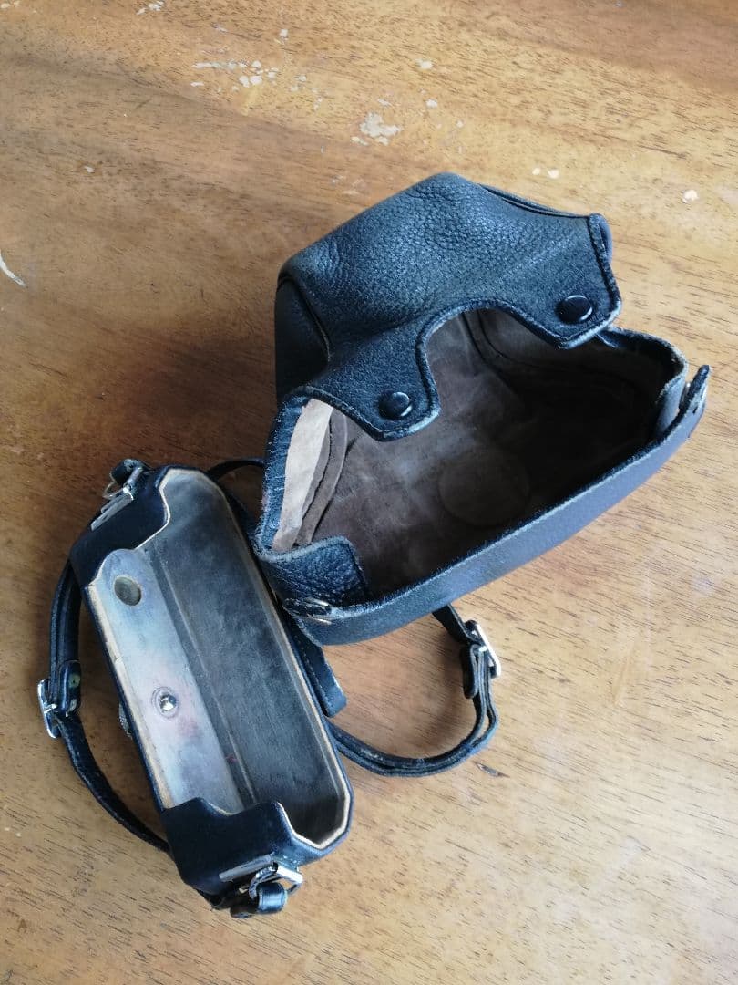 Nikon F 一眼レフ　フィルムカメラ　レンズ付き