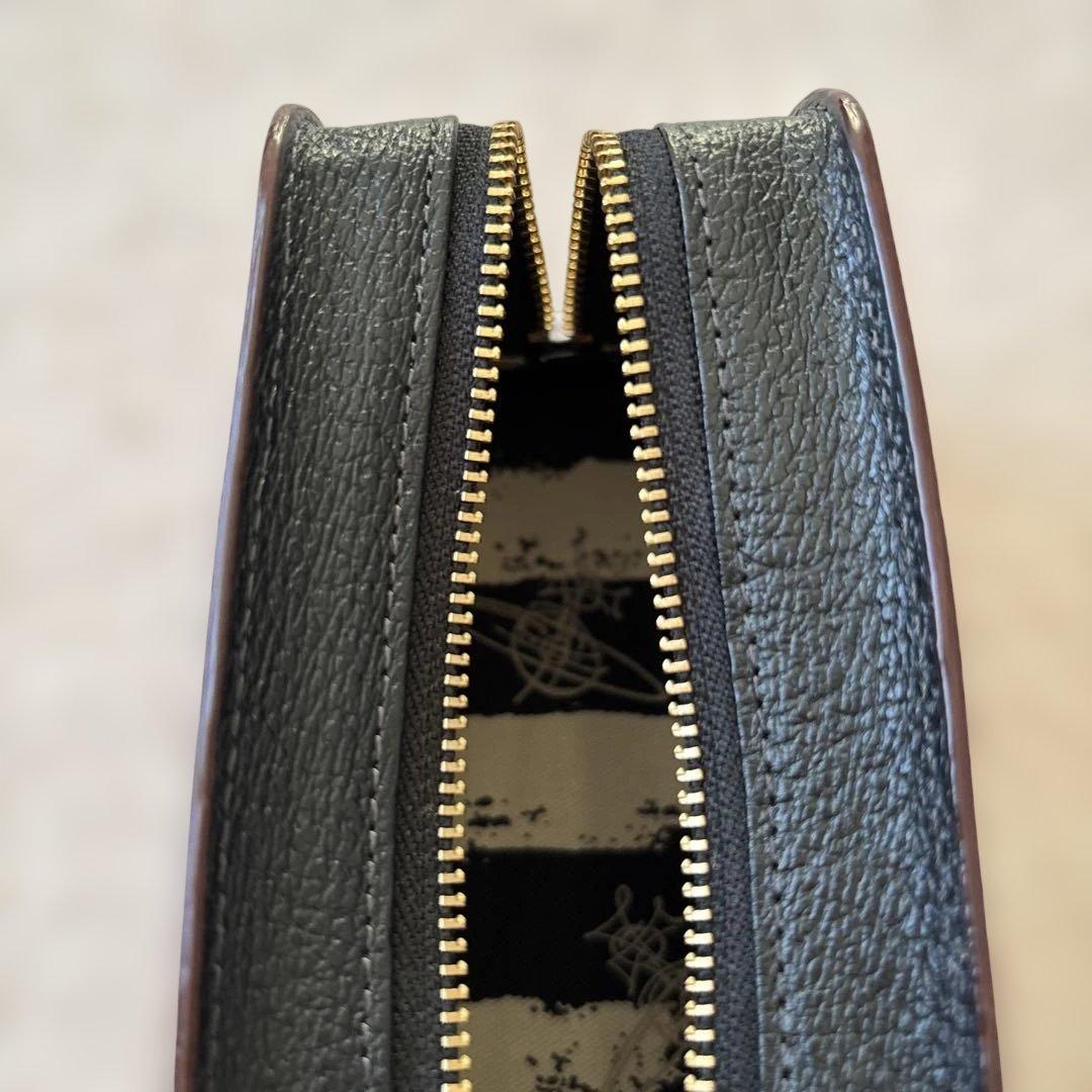 ヴィヴィアンウエストウッド Vivienne Westwood　ポーチ 黒