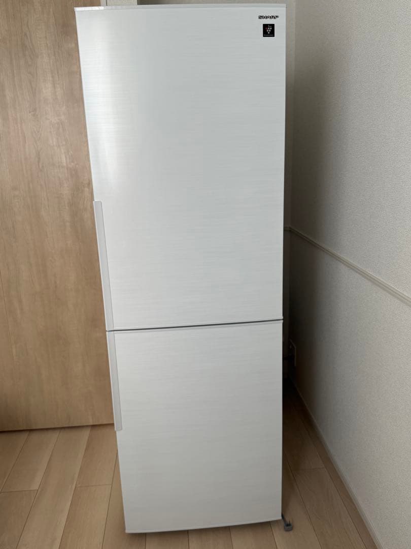 シャープ 冷蔵庫 SJ-AK31F-W 2020年製　310L