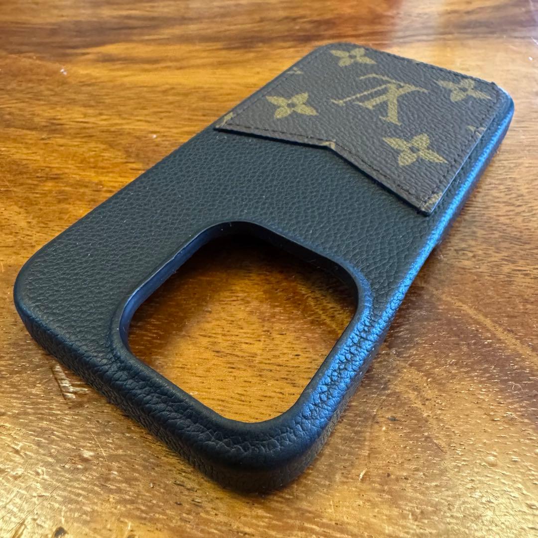 ルイヴィトン iPhone15pro 用ケース モノグラム