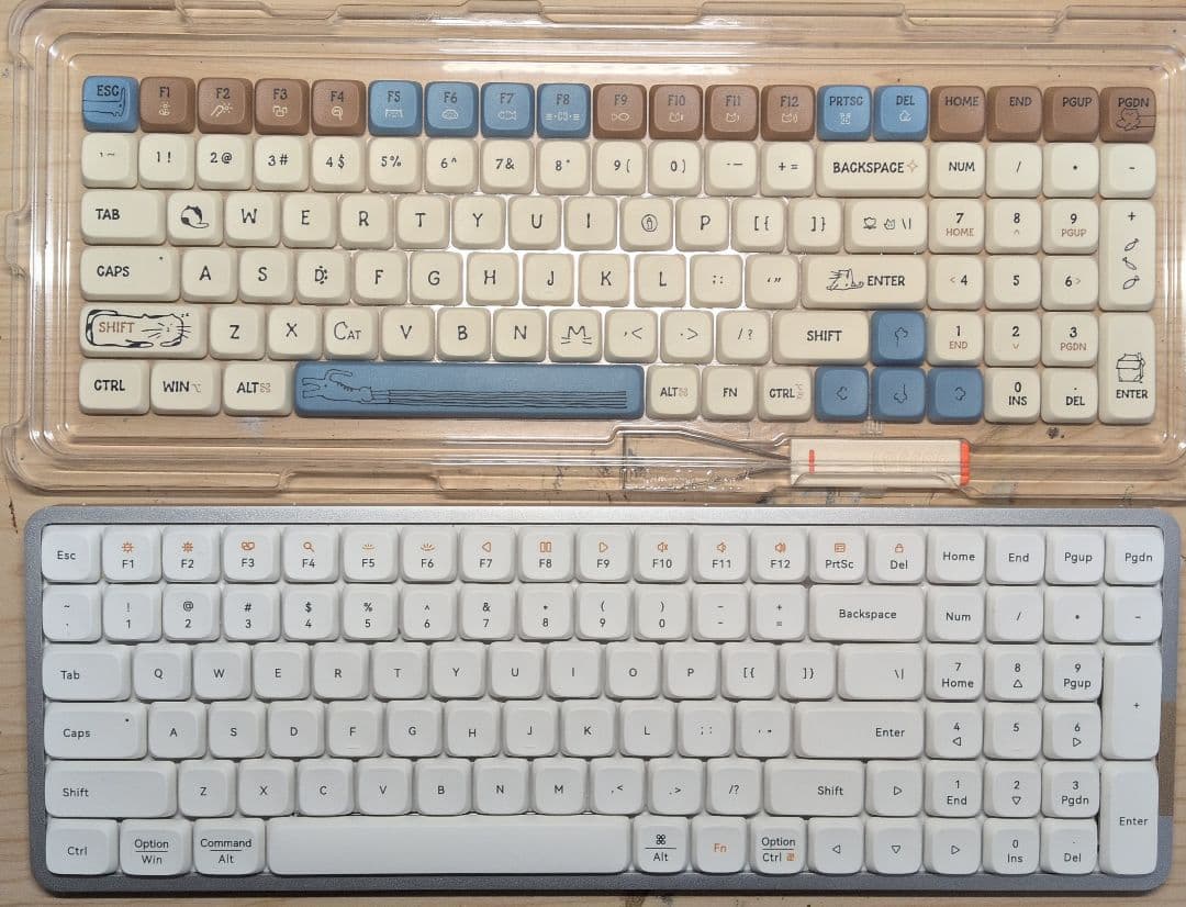 Lofree FLOW 100 および交換用キーキャップ