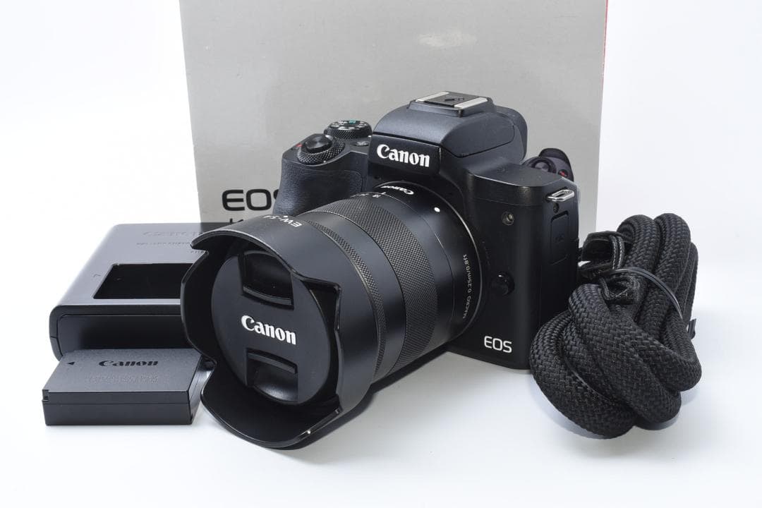 ★美品★ Canon EOS Kiss M 標準レンズセット