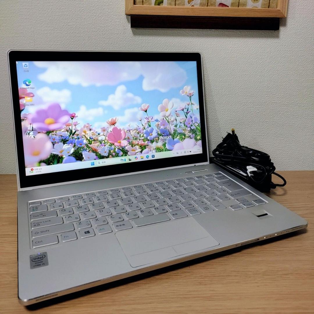 FUJITSU LIFEBOOK Corei5 メモリ6GB SSD120GB