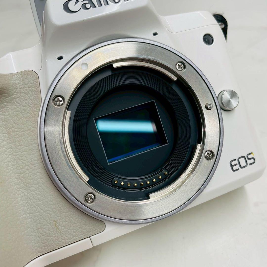 Canon EOS Kiss M ミラーレス一眼 ボディ