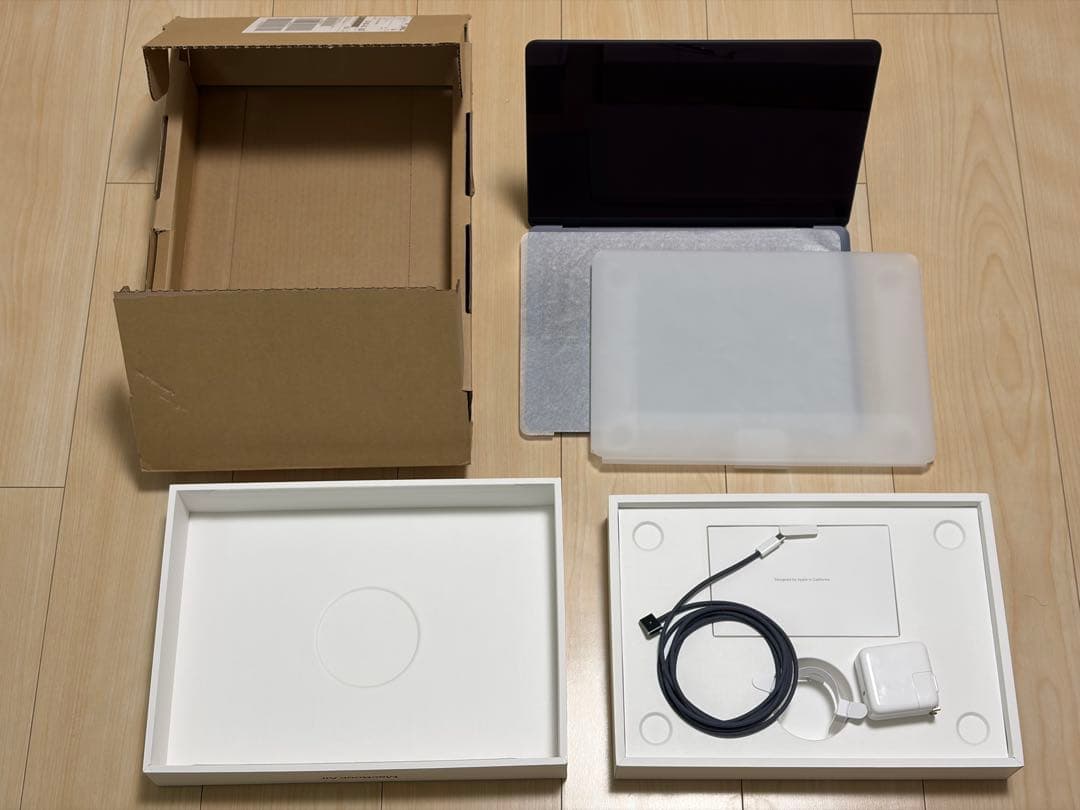 美品　M3 MacBook Air 16GB 256GB ミッドナイト　100%