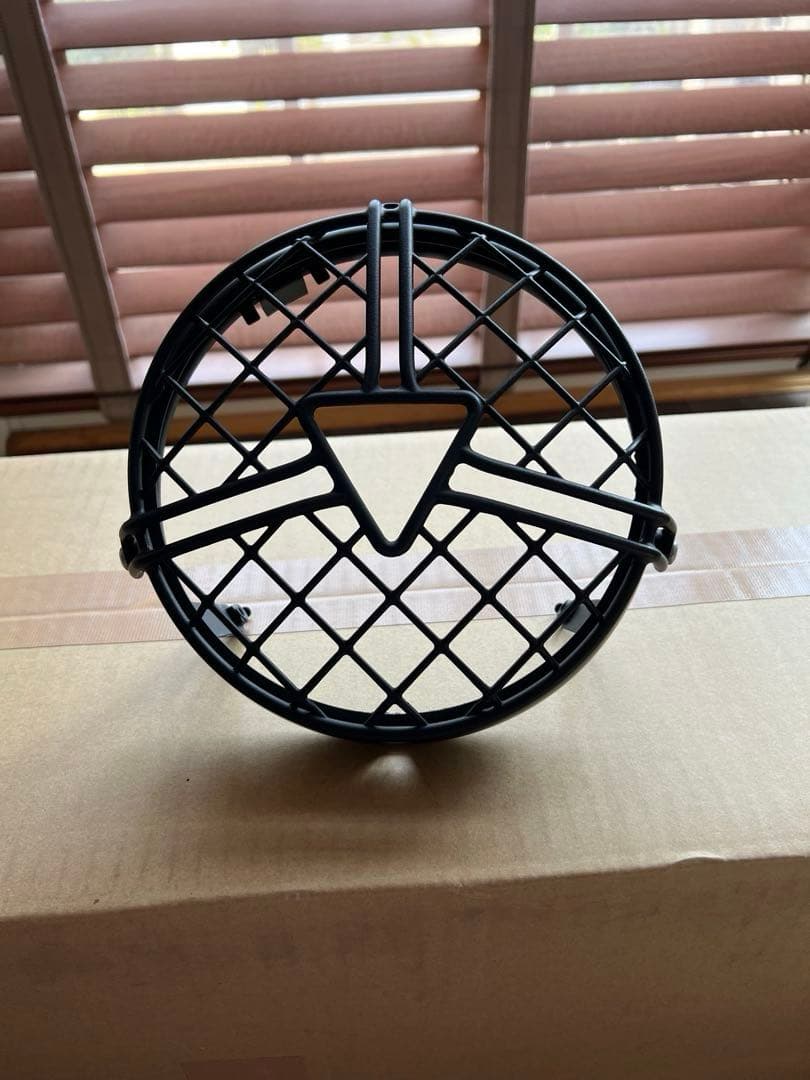 トライアンフtriumph 2023スクランブラー900 ヘッドライトベゼル