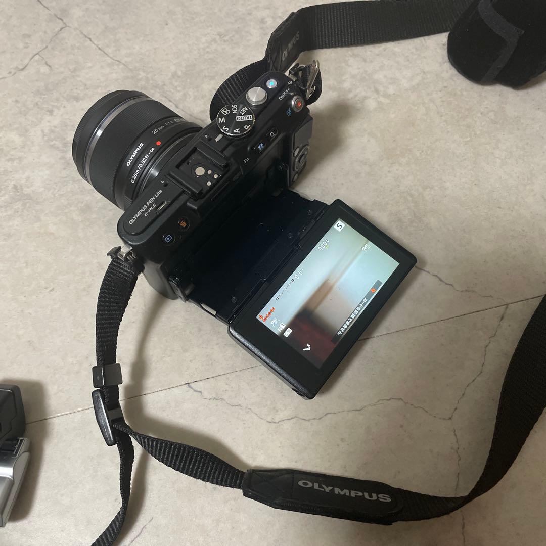 Olympus PEN lite e-pl5ミラーレス一眼カメラ M.Zuiko