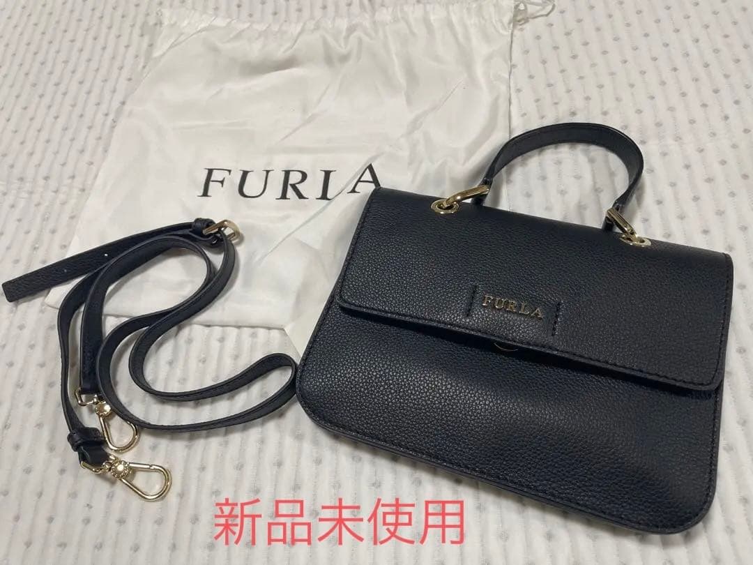FURLA 新品未使用　ショルダー付きハンドバッグ　黒