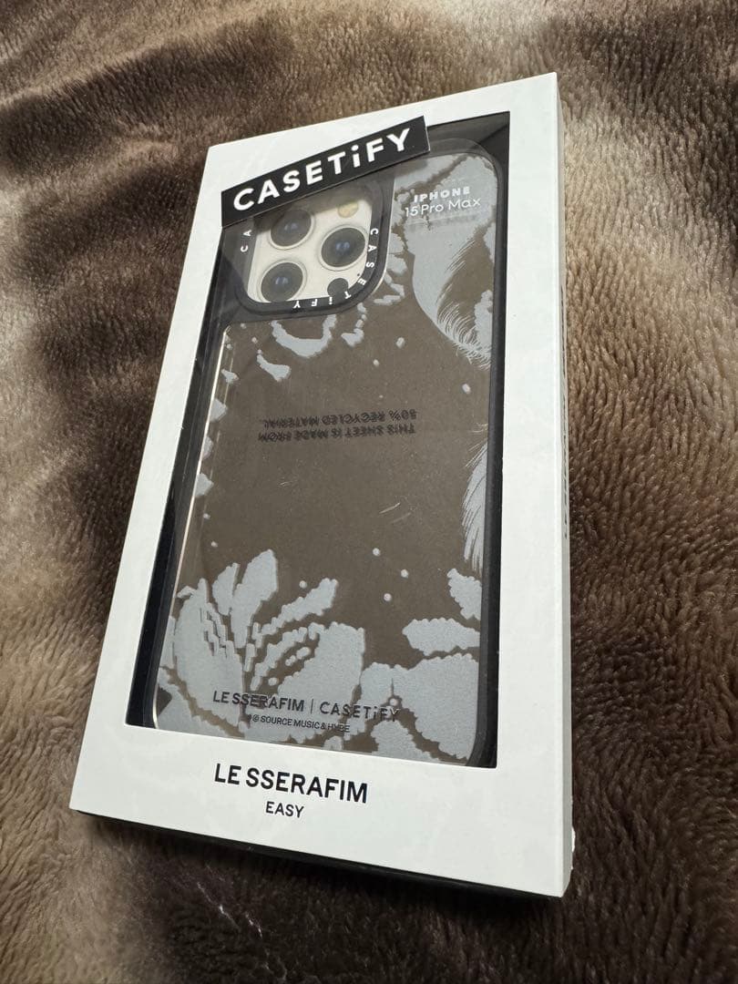 LE SSERAFIM×Casetifyコラボ　iPhone15promax