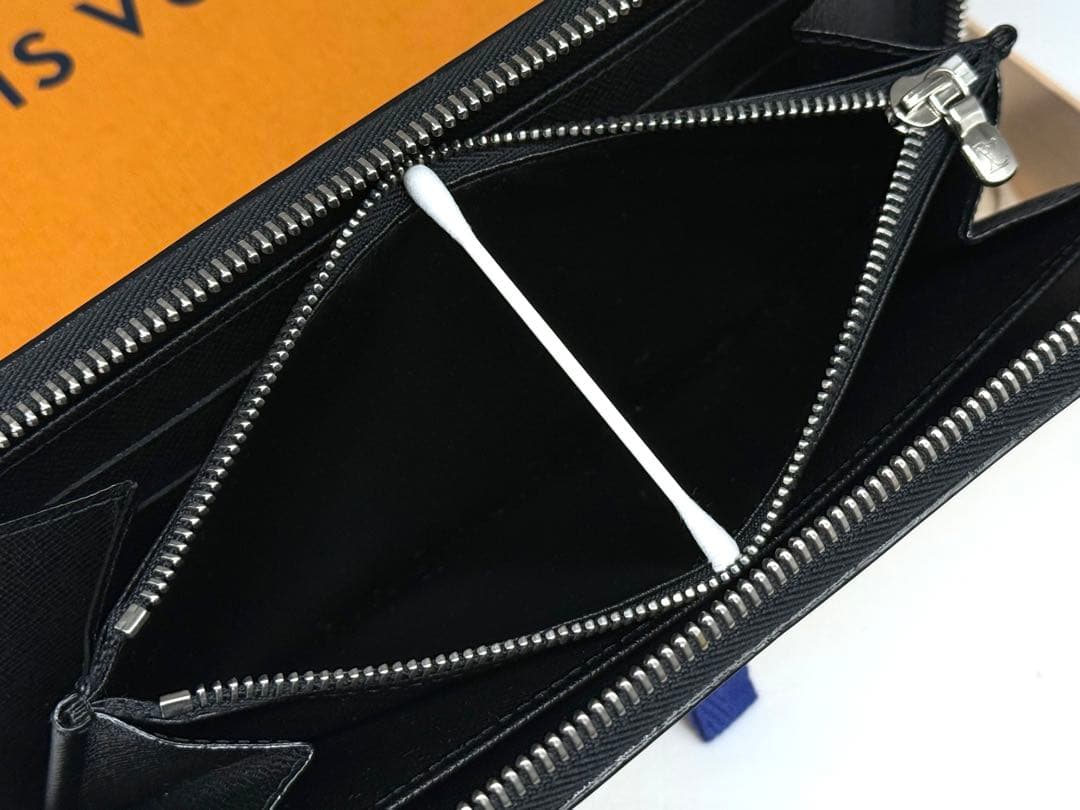 極美品！ルイヴィトン　エピ　ジッピーオーガナイザー　ブラック