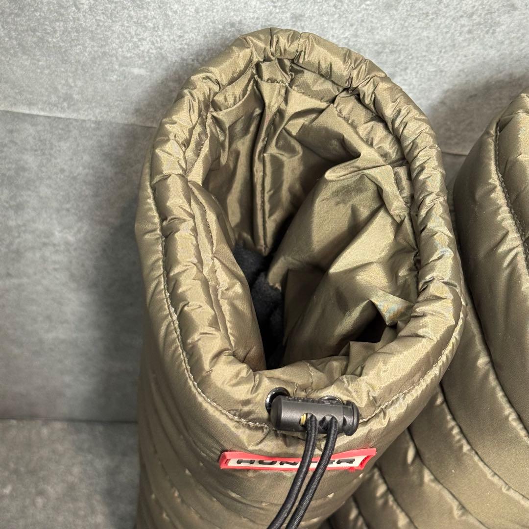 【新品】HUNTER オリーブ スノーキルティング ブーツ ナイロン 22cm