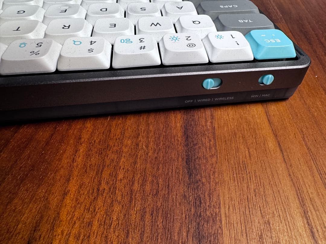 NuPhy Air60 メカニカルキーボード