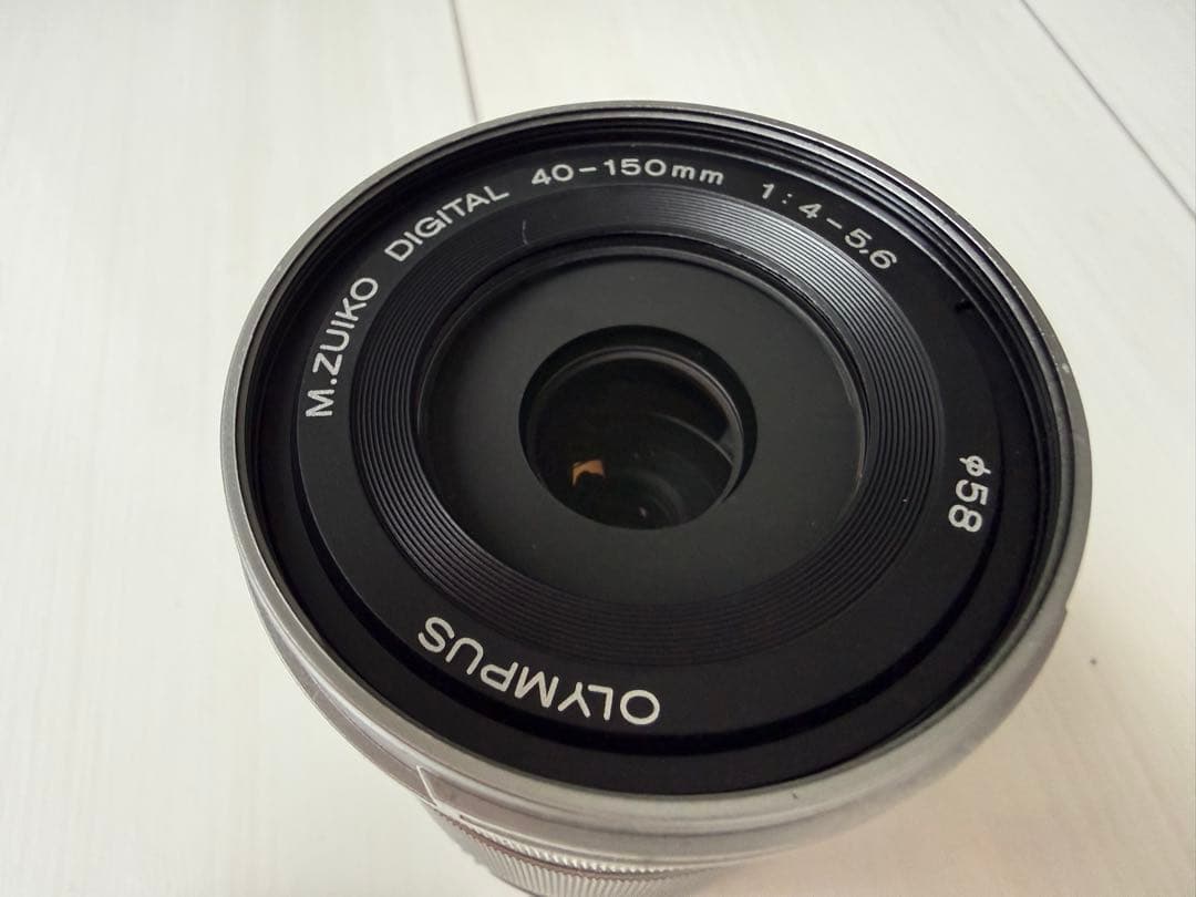 【おまけ多数】OLYMPUS PEN Lite E-PL7 ダブルズームキット