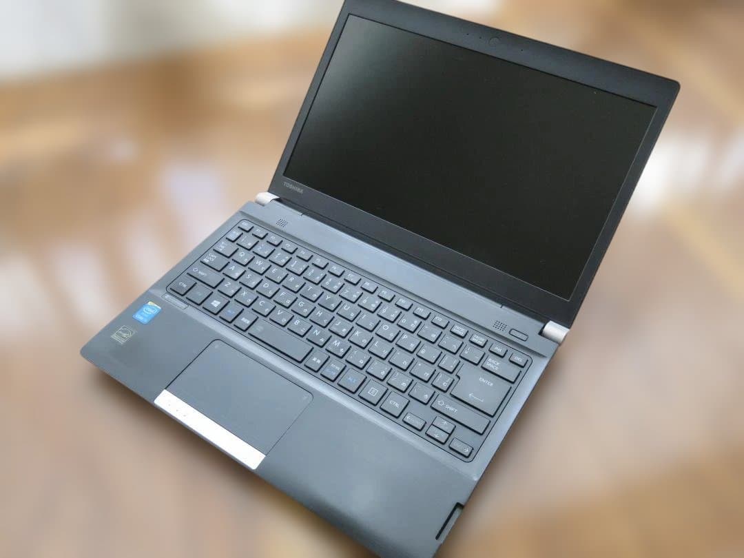 【中古ノートPC】東芝 dynabook R734