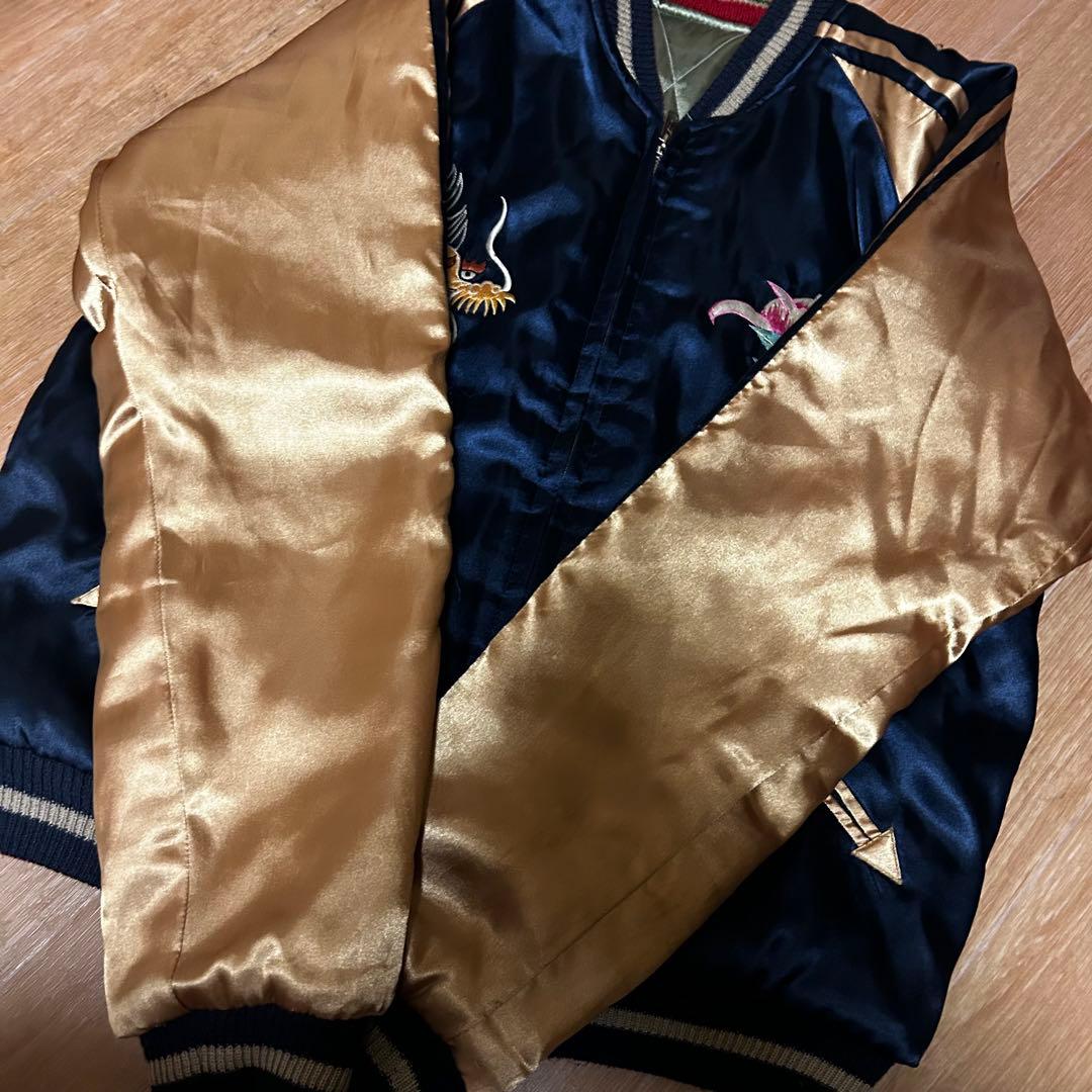 中古品 TAILOR 東洋 サテン キルティング リバーシブル スカジャン S