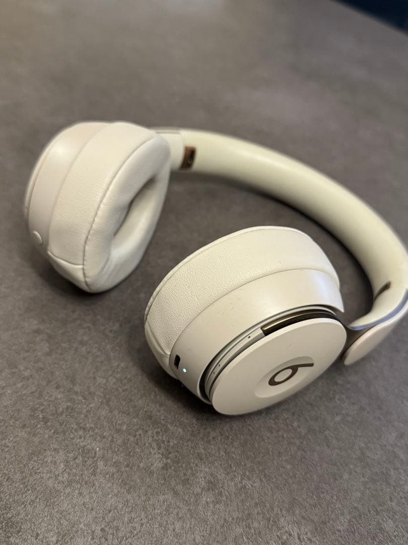 MacBook air13 256G / Beats ヘッドフォン　充電器