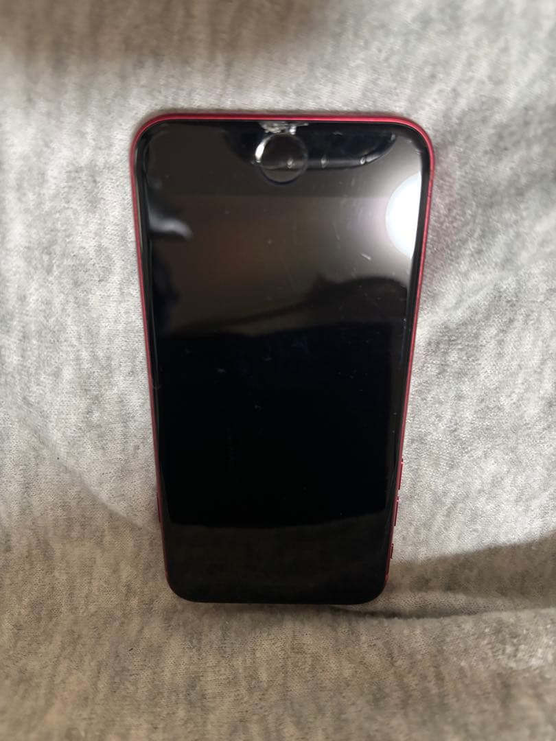 Apple iPhone8 (赤) 本体