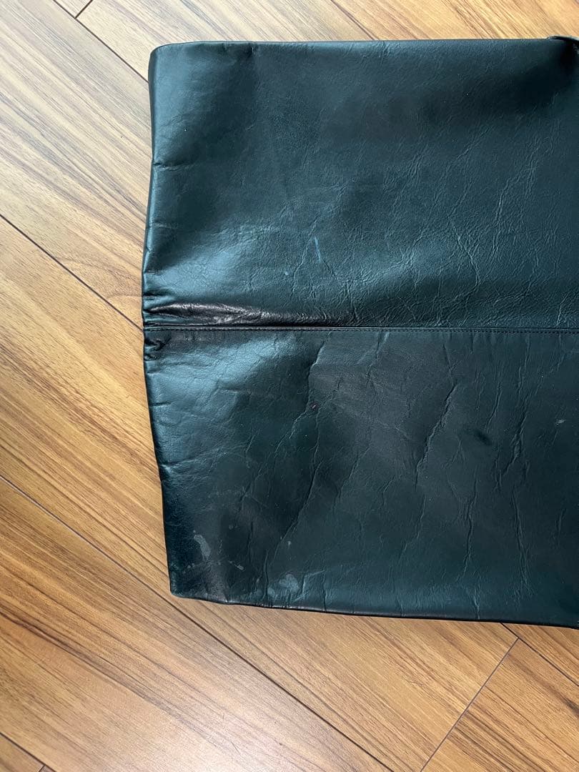 【希少】【united tokyo】カーフレザートート ブラック