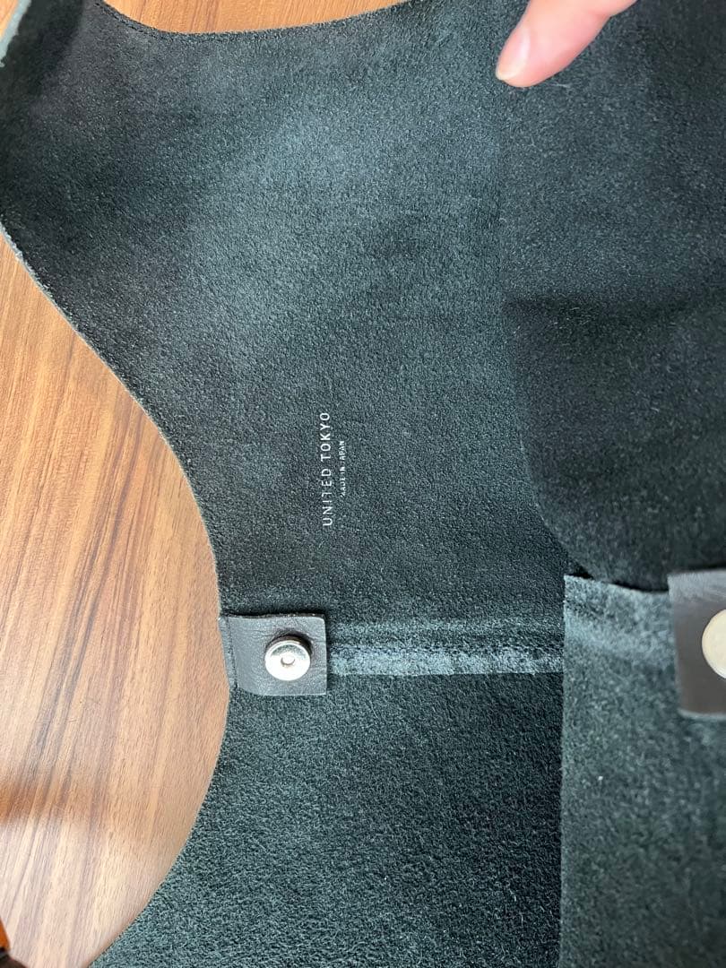 【希少】【united tokyo】カーフレザートート ブラック