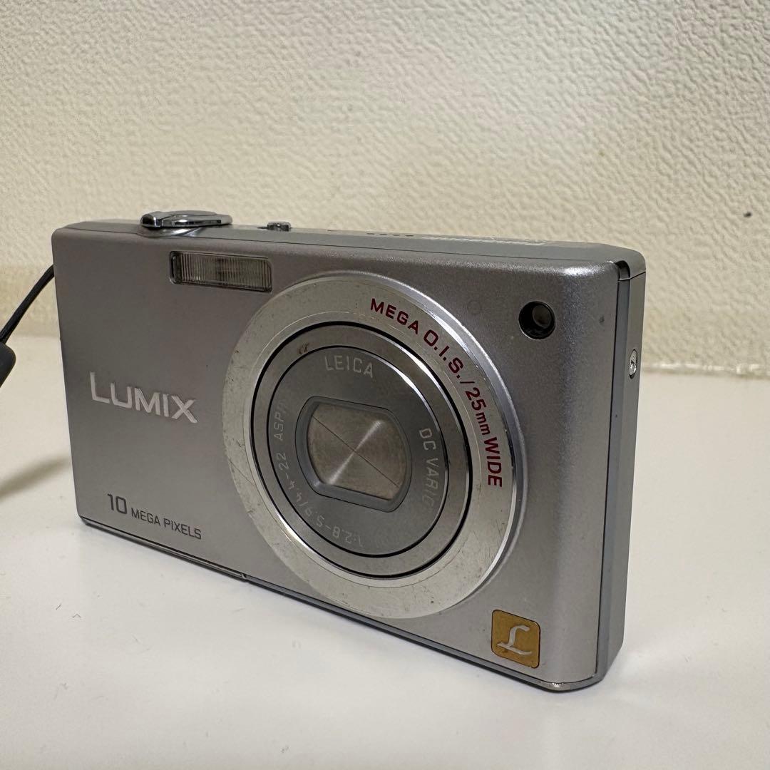 パナソニック　LUMIX DMC-FX37
