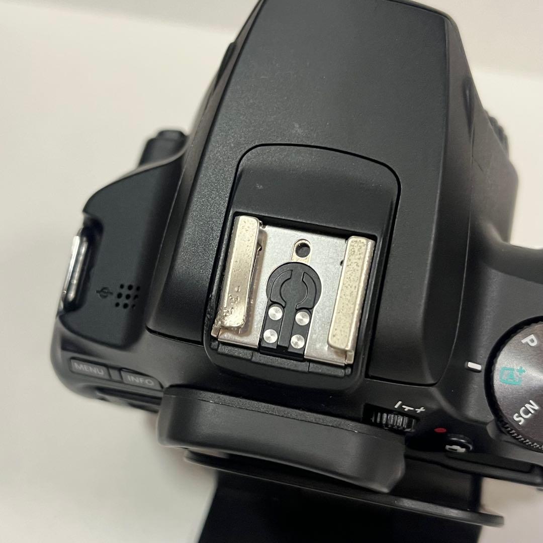 Canon EOS Kiss X10 EF-S 18-55mmレンズ付き