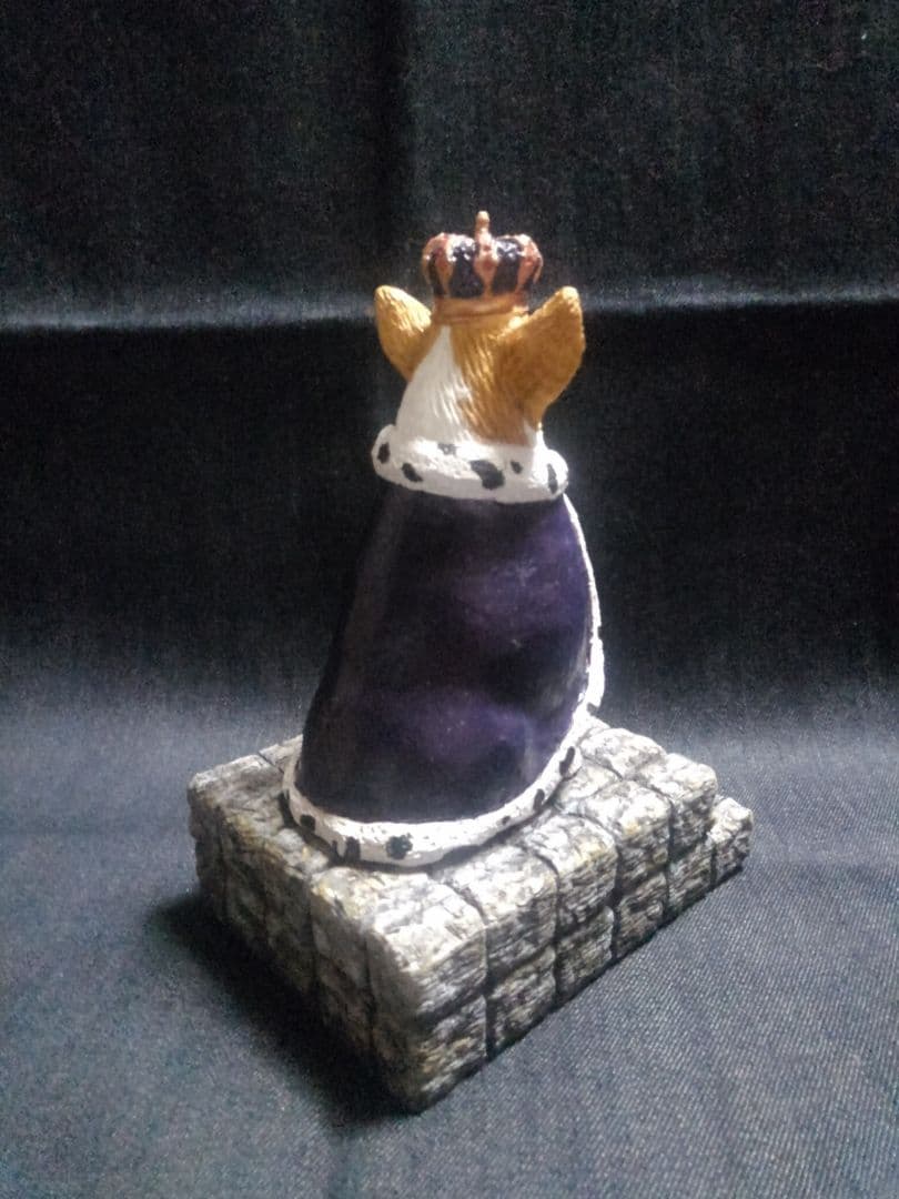 ロイヤルコーギーの壁掛け（制作中）