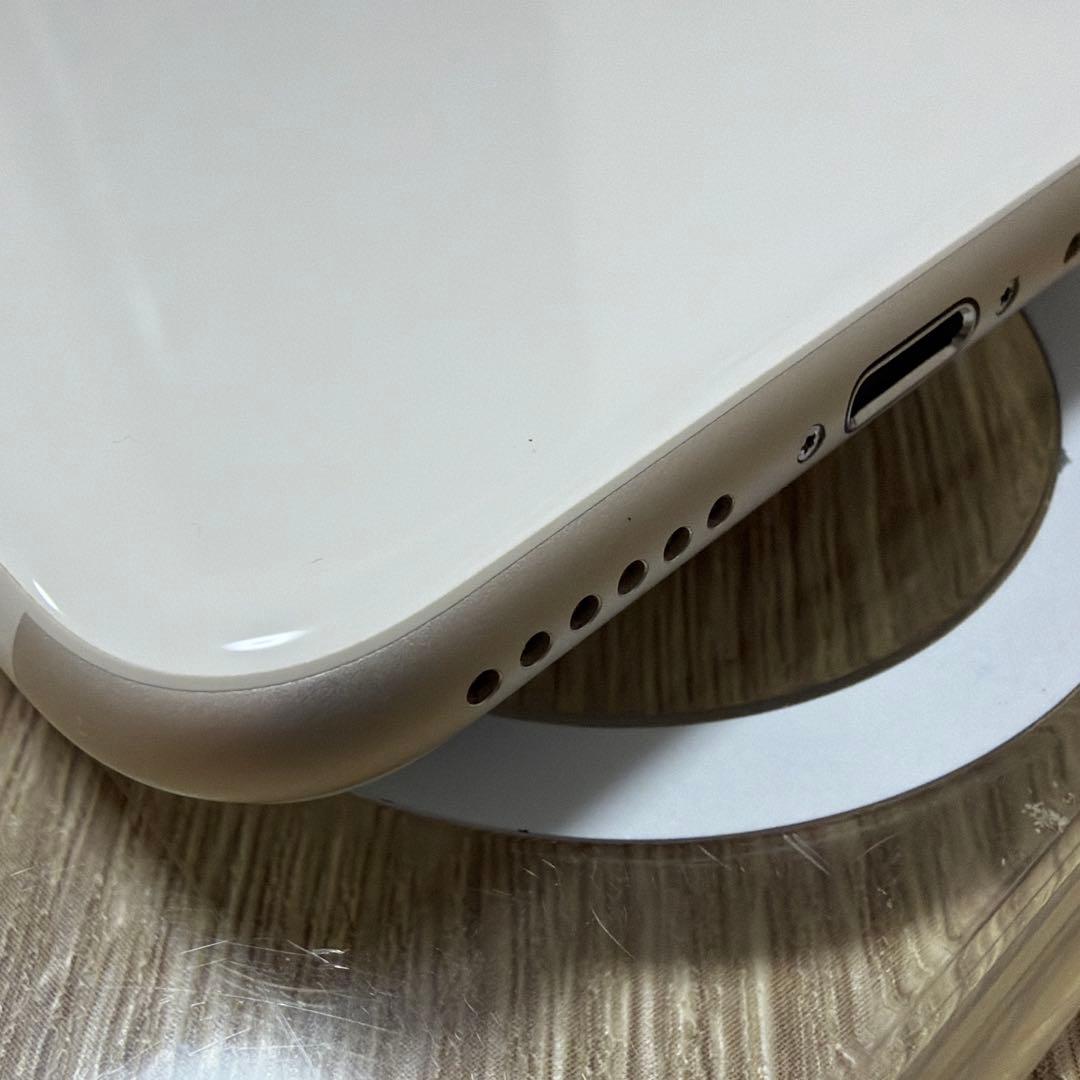 Apple iPhone SE 3 128GB 第三世代 se3