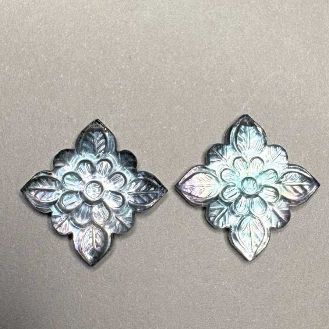 《RiSaO＊様》ブラックオニキス&MOPフラワーカービング＊チャーム