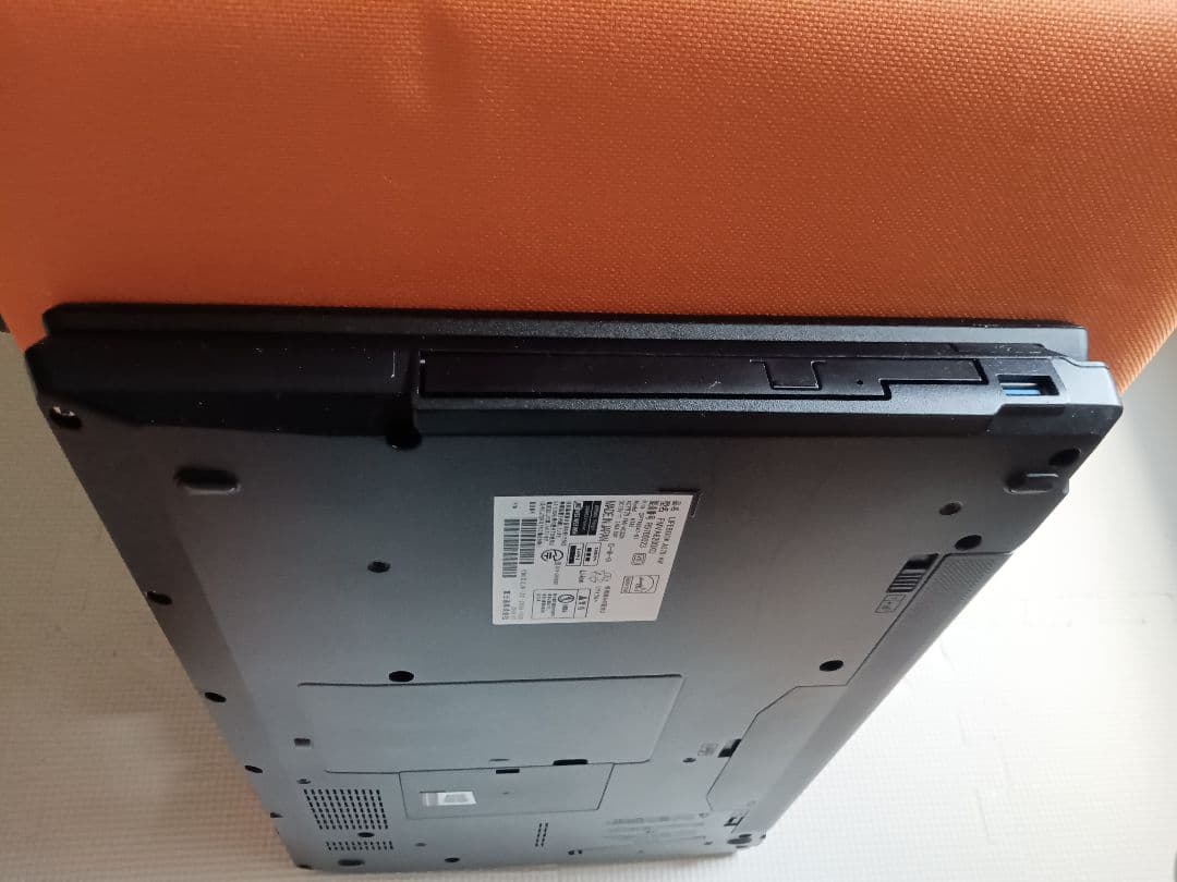 富士通ノートA579/AW i5第8世代 Windows11 Office21