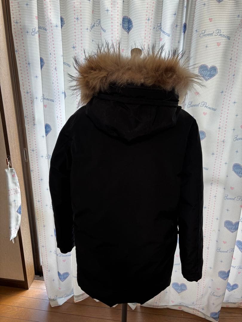 ダントン　ファー付きフード ブラックダウンコート 40号