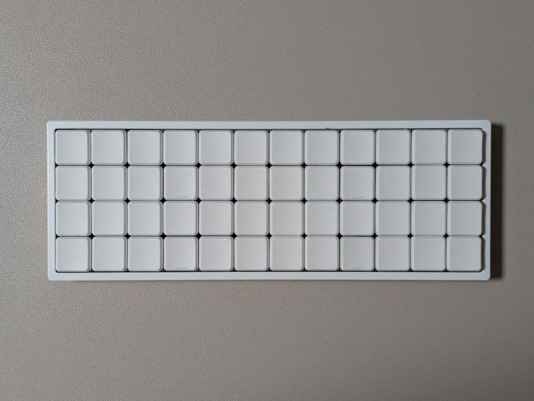 Geonix48 Via (キースイッチ & キーキャップ セット)