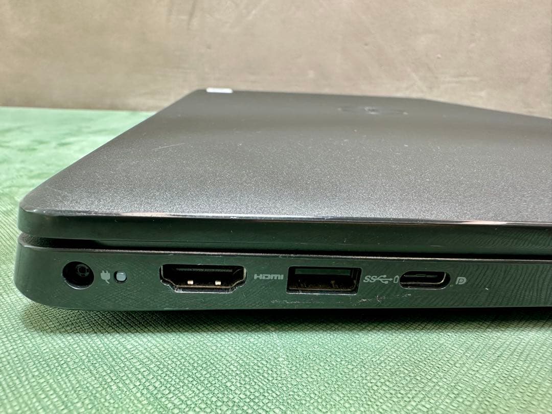 Windowsノート本体 DELL Latitude 3520 i5-1145G7 8GB 256 |T4