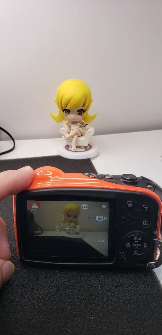 富士フイルム　XP-70OR 防水カメラ　優品！