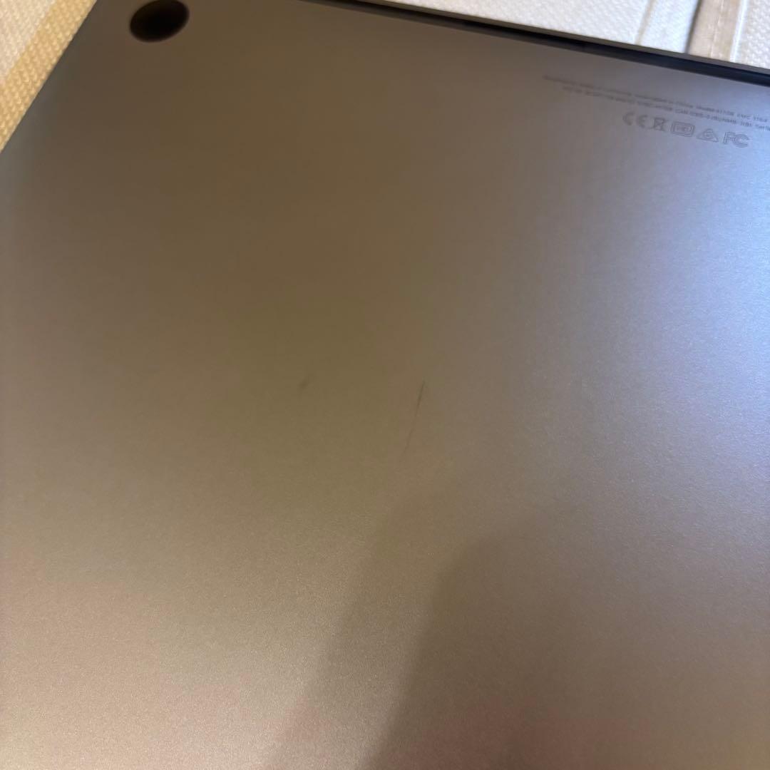 MacBook Pro 2017 13インチ 8GB/128GB スペースグレイ