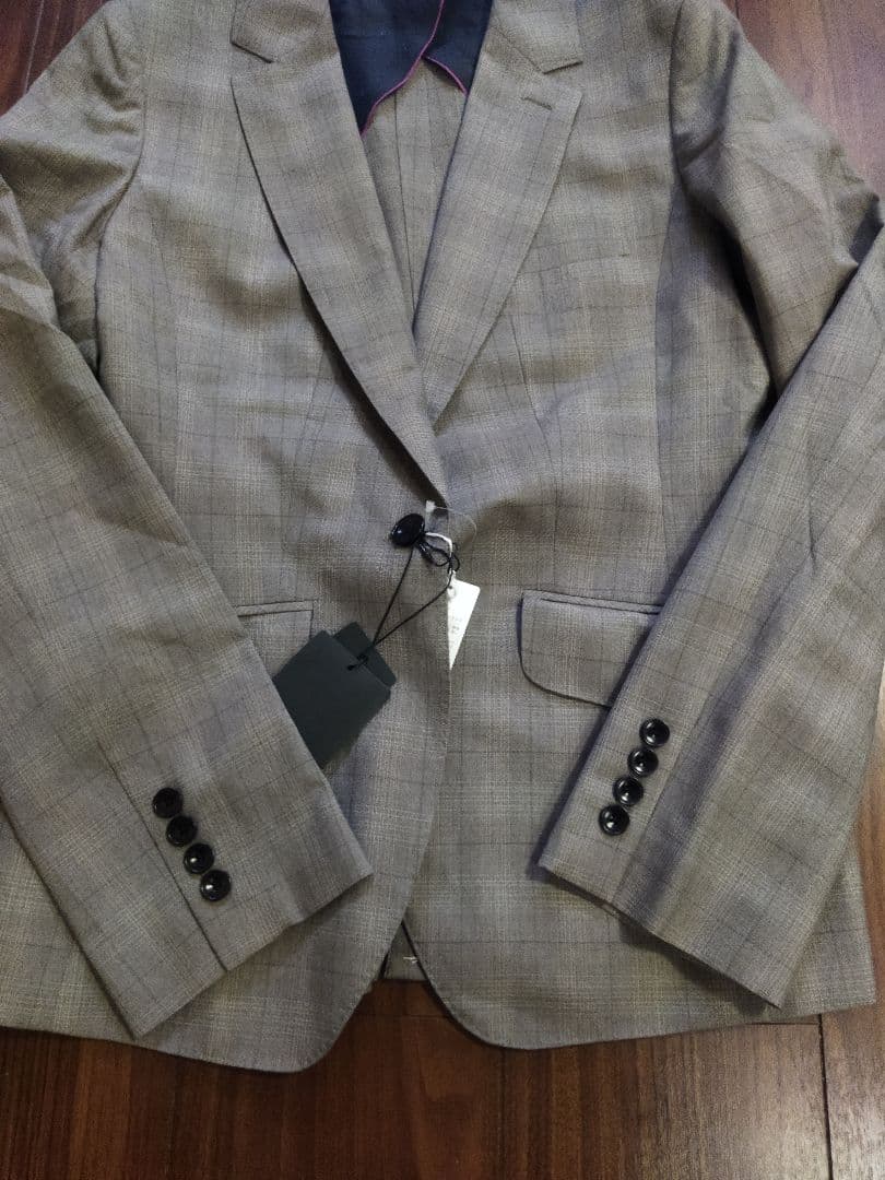 新品タグ付♪高級セットアップ 洋服の青山 グレー パンツスーツ 11号 9号