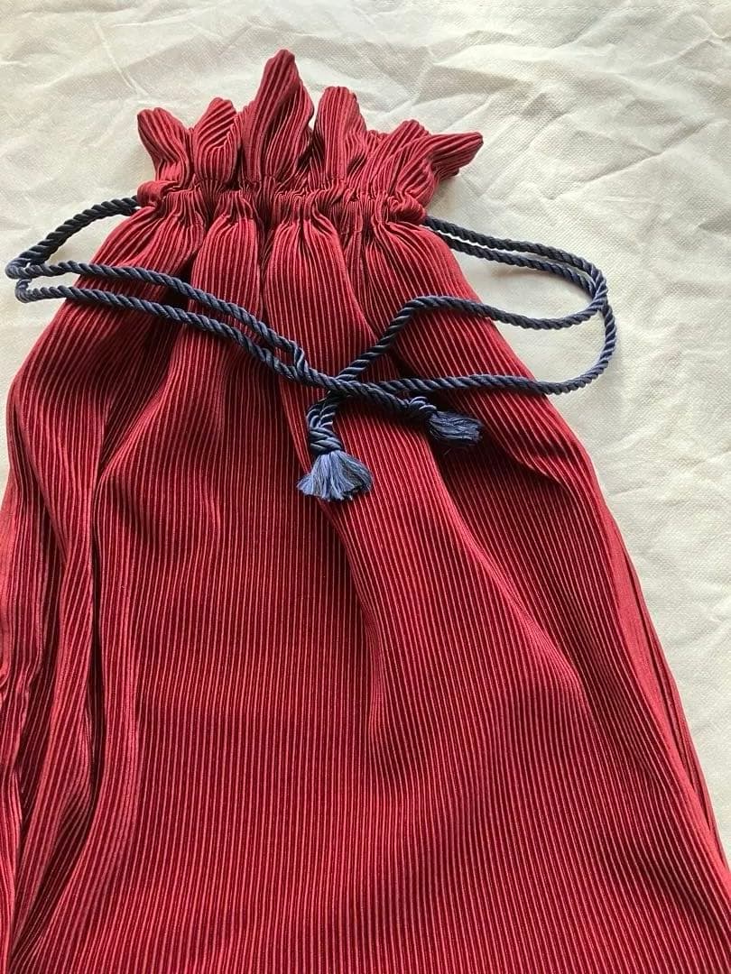 補正下着マルコアヴァンセサクラ3点セットと入れ物