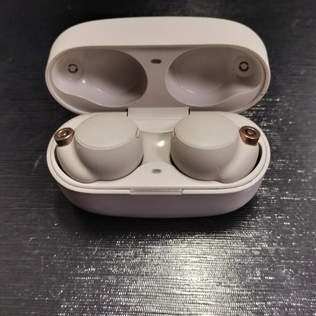 SONY WF-1000XM4 新規-電池すべて取り換え（ケースもイヤホンも）