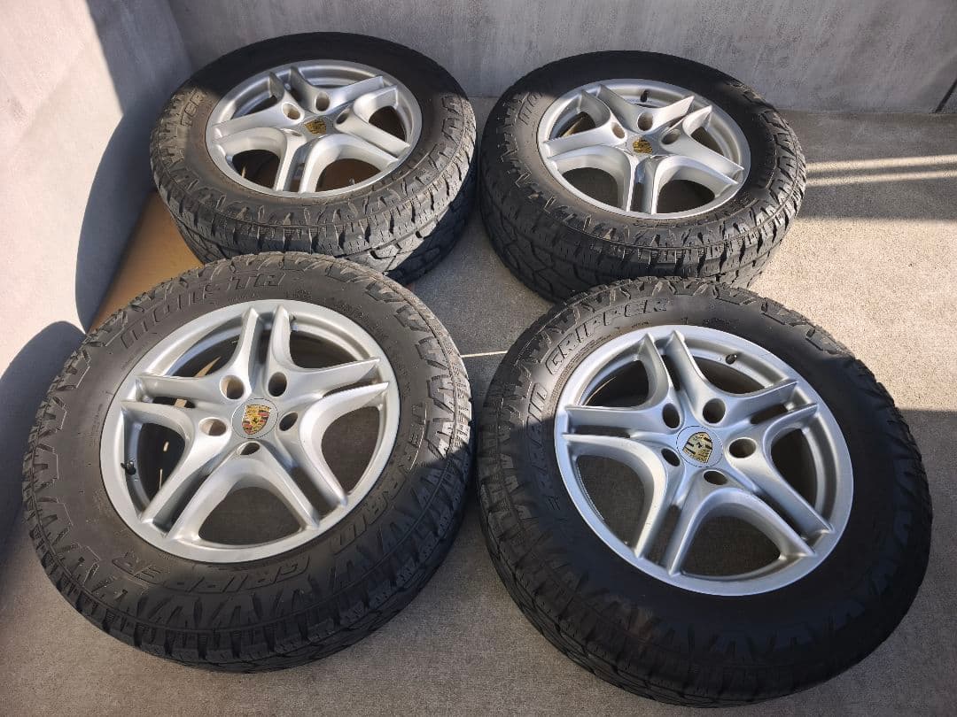 カミラ様　ポルシェ　カイエン　18インチ　ホイールタイヤ 4本セット　溝残有り
