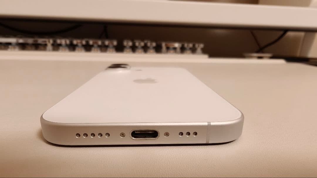 iPhone16 本体 256GB ホワイト SIMフリー