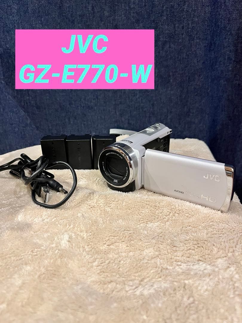 【良品】JVC ビデオカメラ　GZ-E770-W バッテリー3個付き