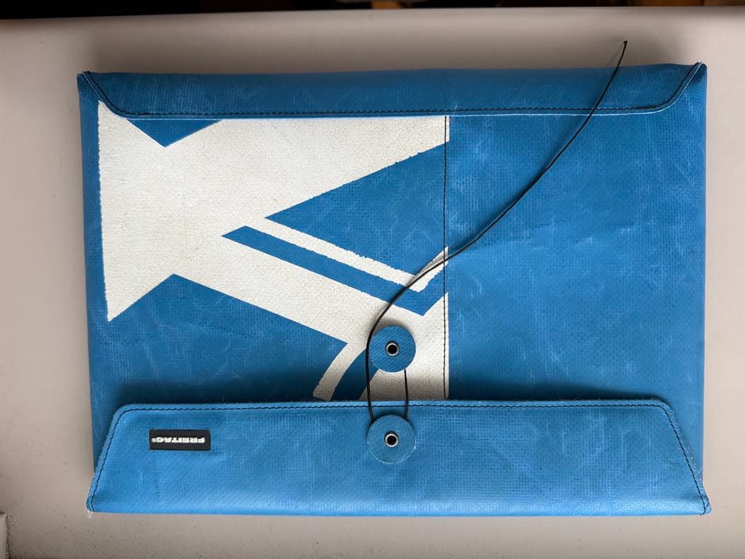 FRITZAG ノートPCケース 青