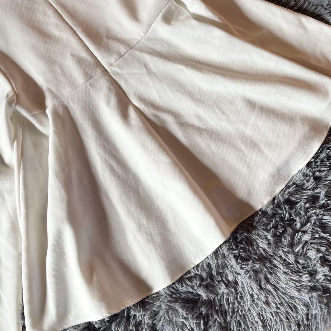 美品✨ ヨーコチャン パールAライントップス ロングスリーブ 近年 40 白