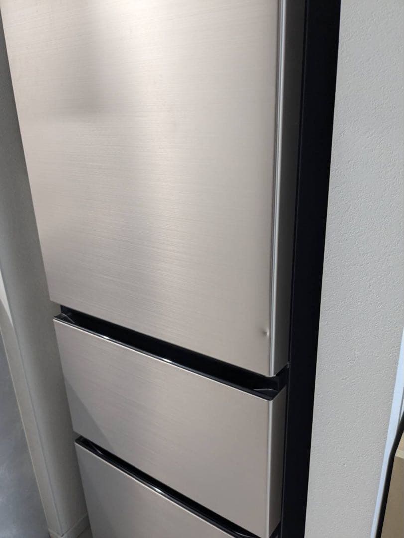 【お値下げしました！送料込み】冷蔵庫 日立 2022年 R-27SV 265L