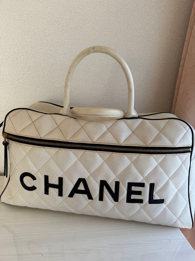 CHANEL ボストンバッグ ホワイト キルティング
