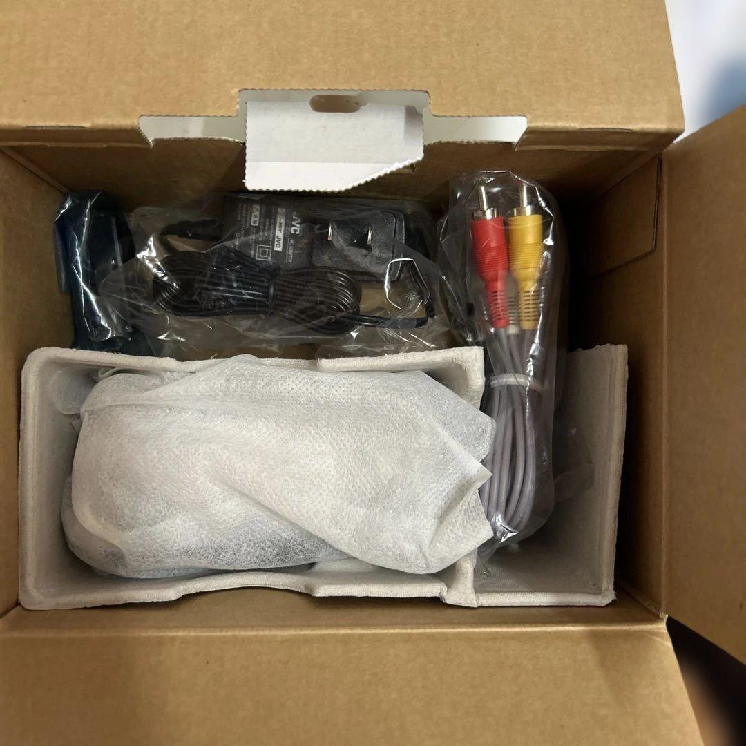 ★美品★ JVC Everio GZ-E150 ビデオカメラ