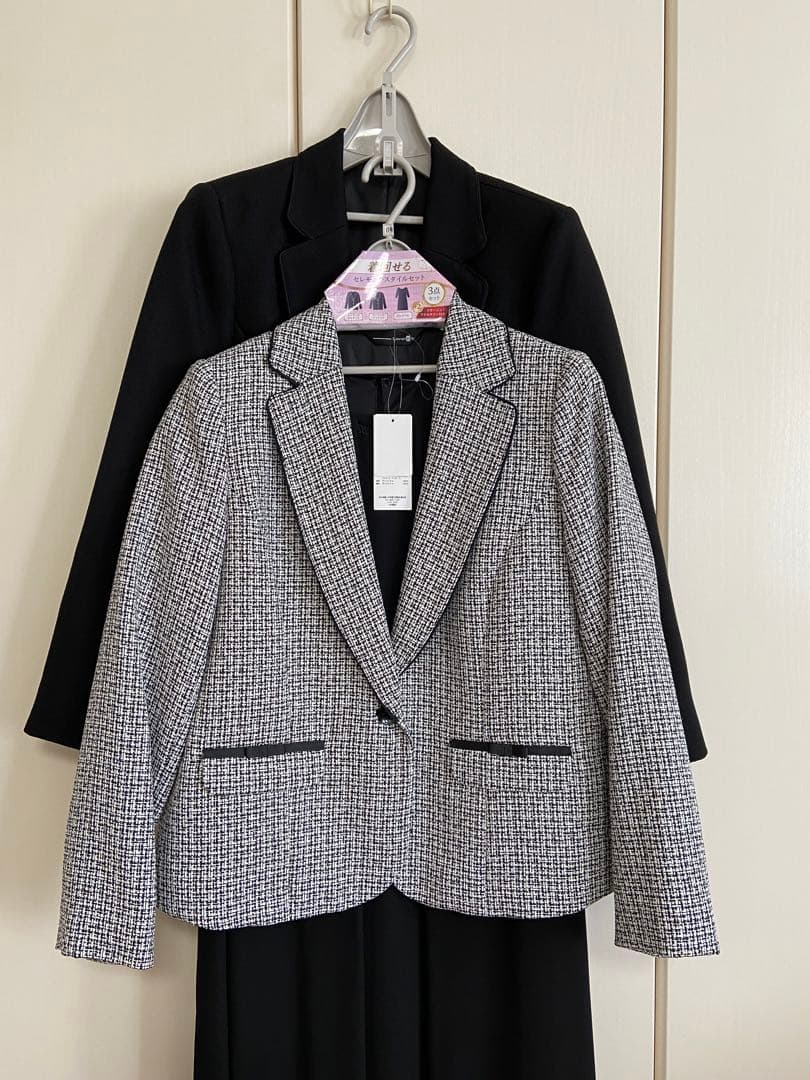 フォーマル3点スーツ　17号　卒業入学卒園　ネックレス　コザージュ　新品タグ付き